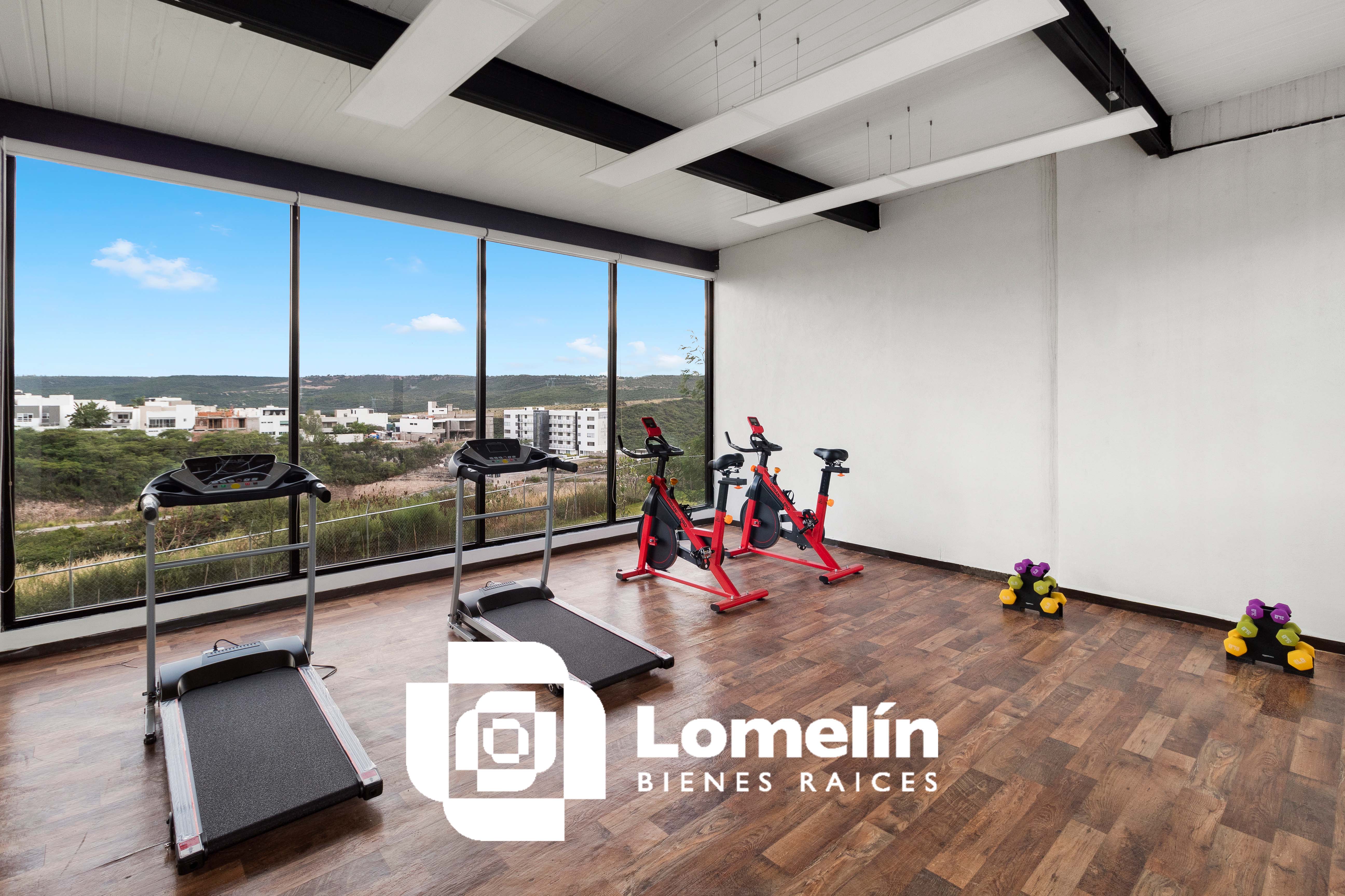 GYM CON VISTA A LA PRESA 